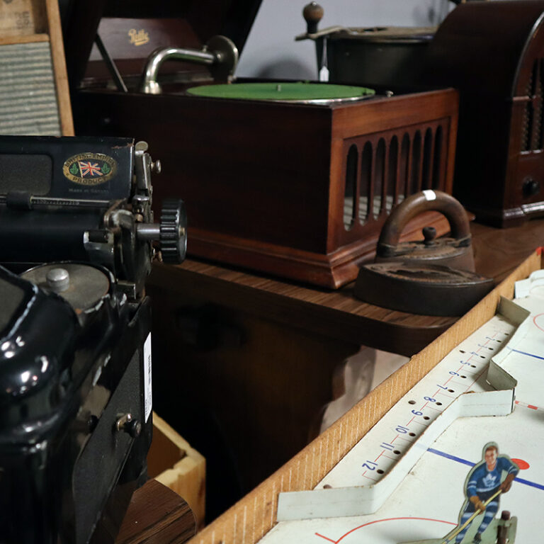 Vintage & Antiques