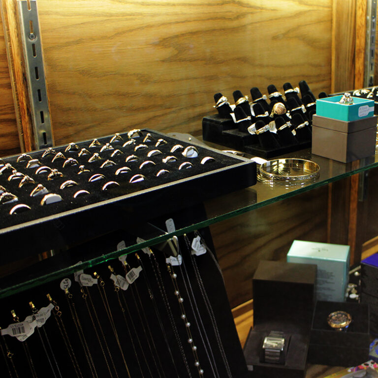 Jewelry & Watches