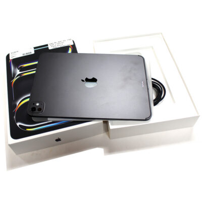 Apple iPad Pro M5 Slim